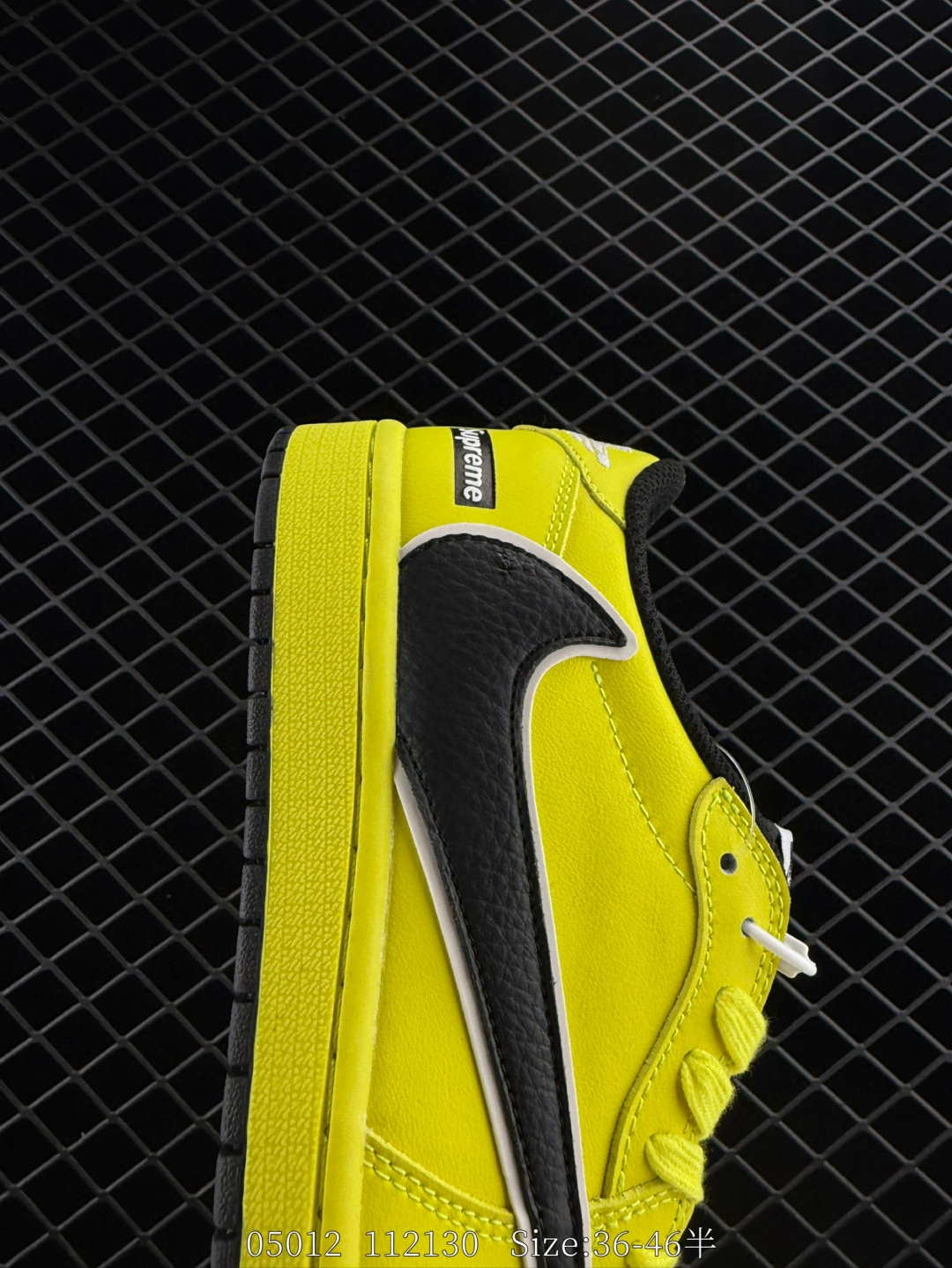 Travis Scott x Air Jordan 1 ” Reverse Mocha “